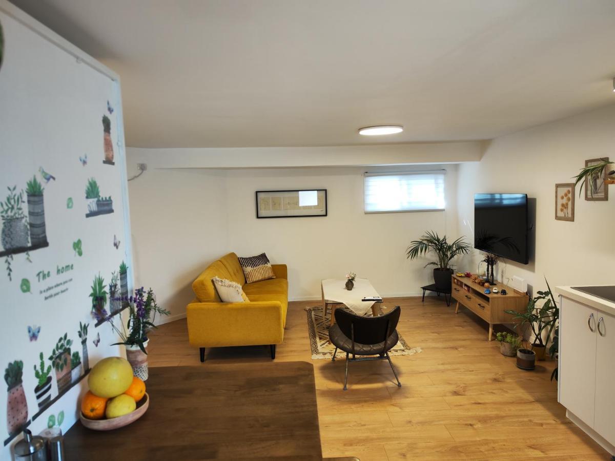 המקום של מוש Pardess Hanna Exterior foto